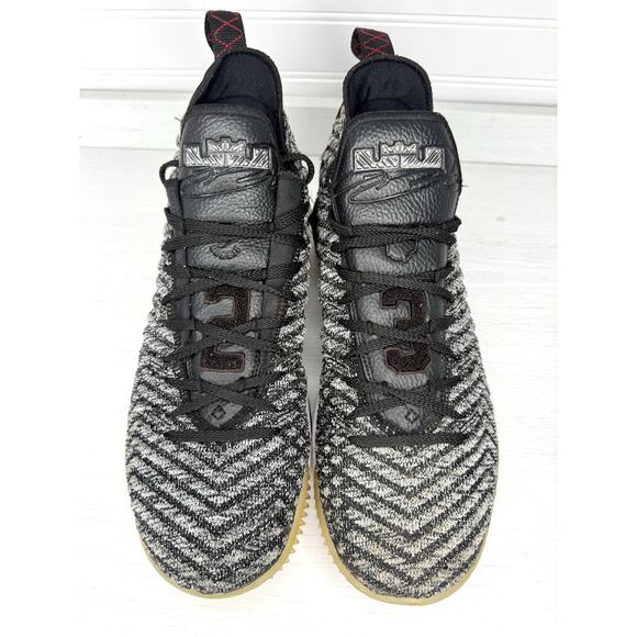 Nike LeBron 16 Oreo Mens Size 12 Black White Basketball Shoes AO2588-006 main image 5